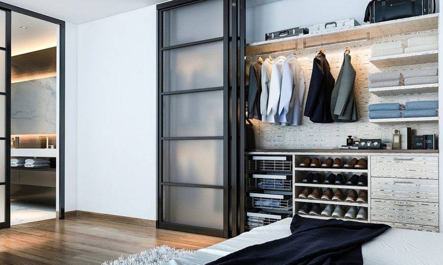 Space-Savvy Organization: Small Men’s Closets to Make Your Mornings Easier!